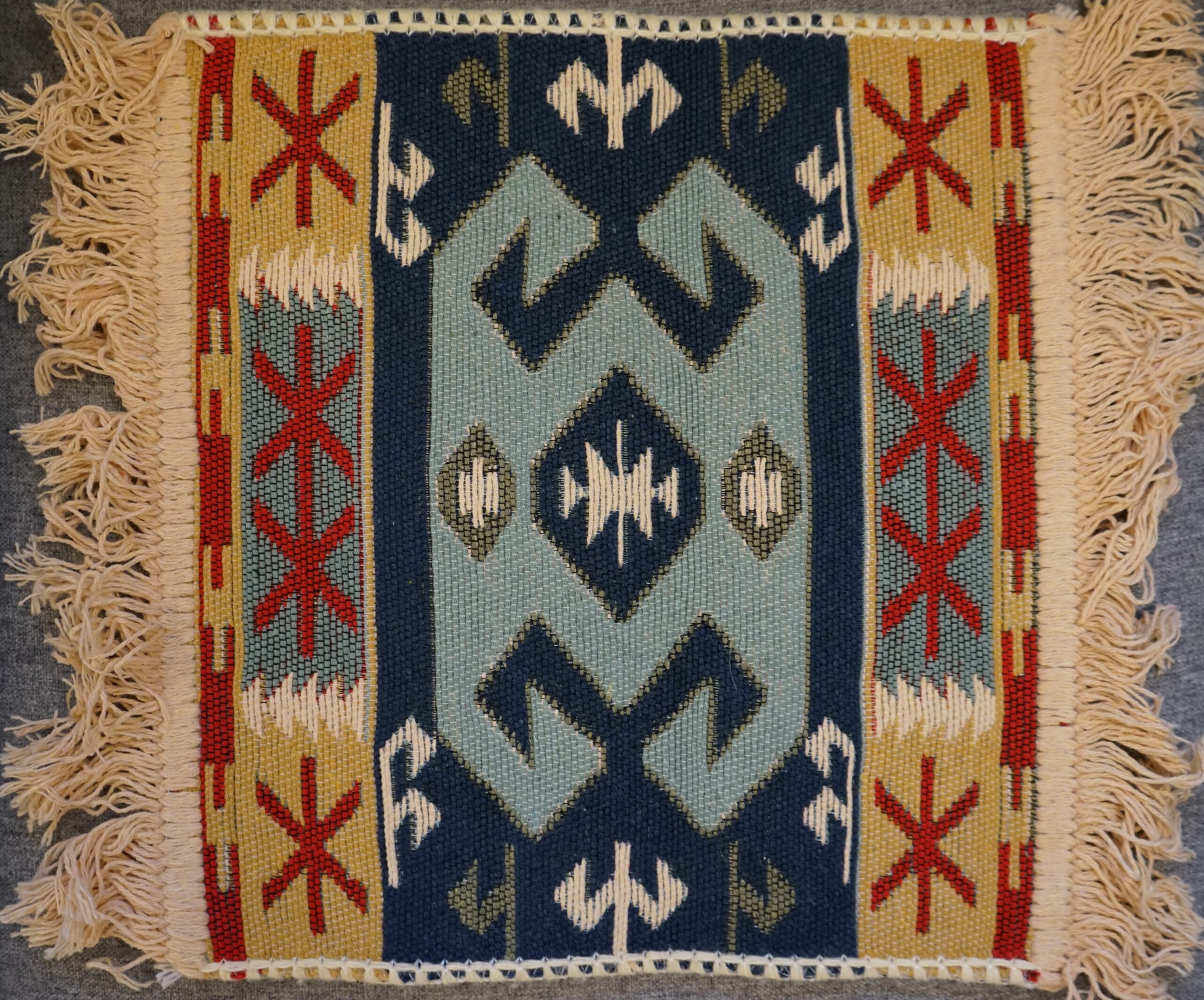 Table Rug (small)